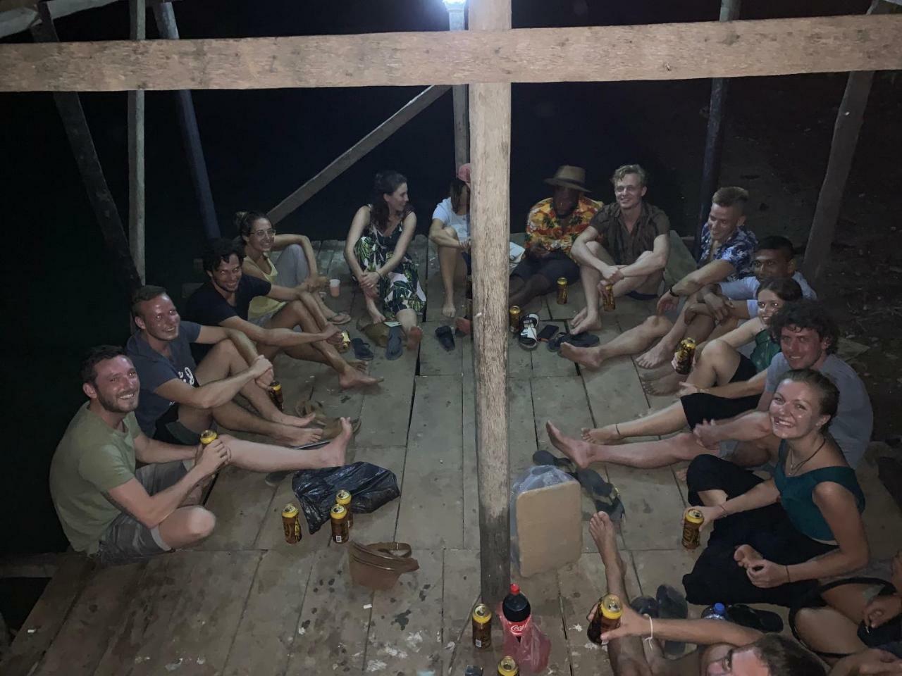 Wanderers Hostel Trincomalee Extérieur photo