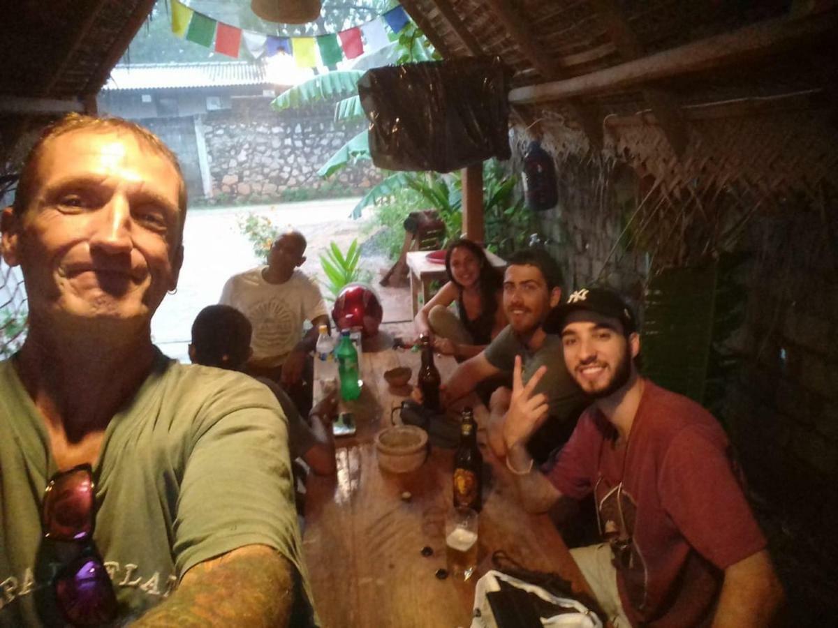 Wanderers Hostel Trincomalee Extérieur photo