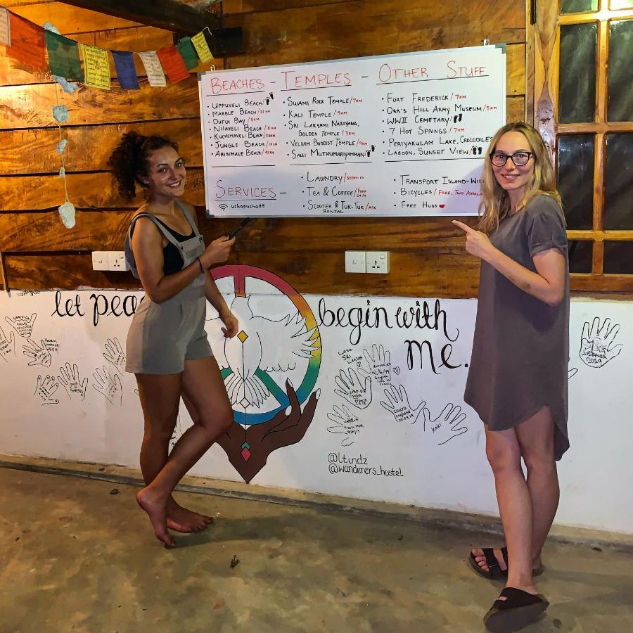 Wanderers Hostel Trincomalee Extérieur photo